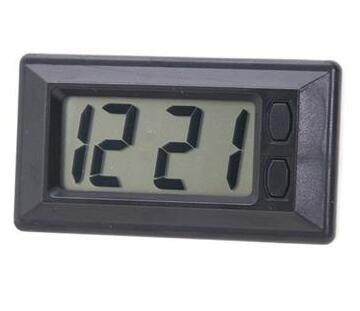 Hodiny digitálne čierne